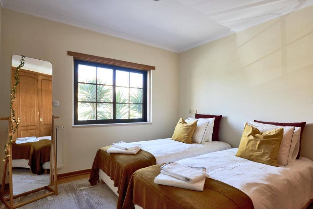 Carcavelos Apartment ภายนอก รูปภาพ