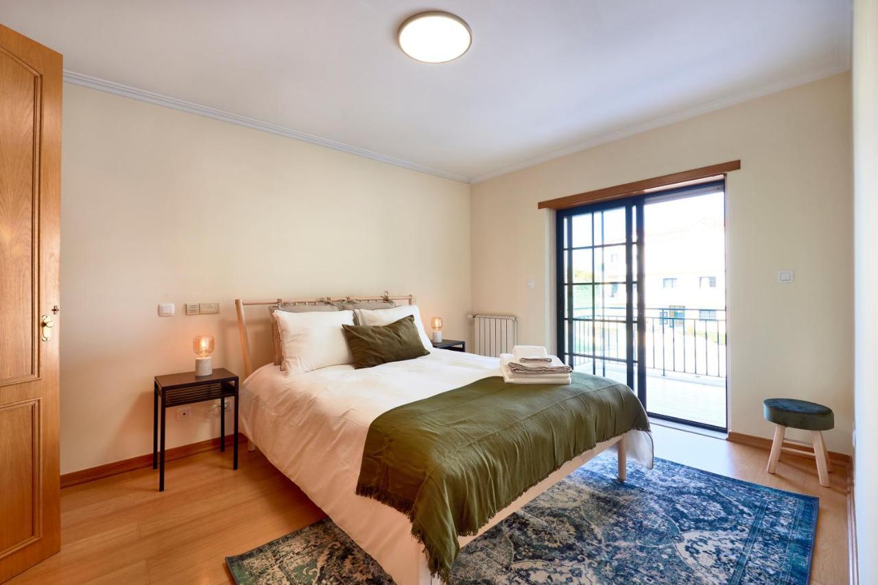 Carcavelos Apartment ภายนอก รูปภาพ