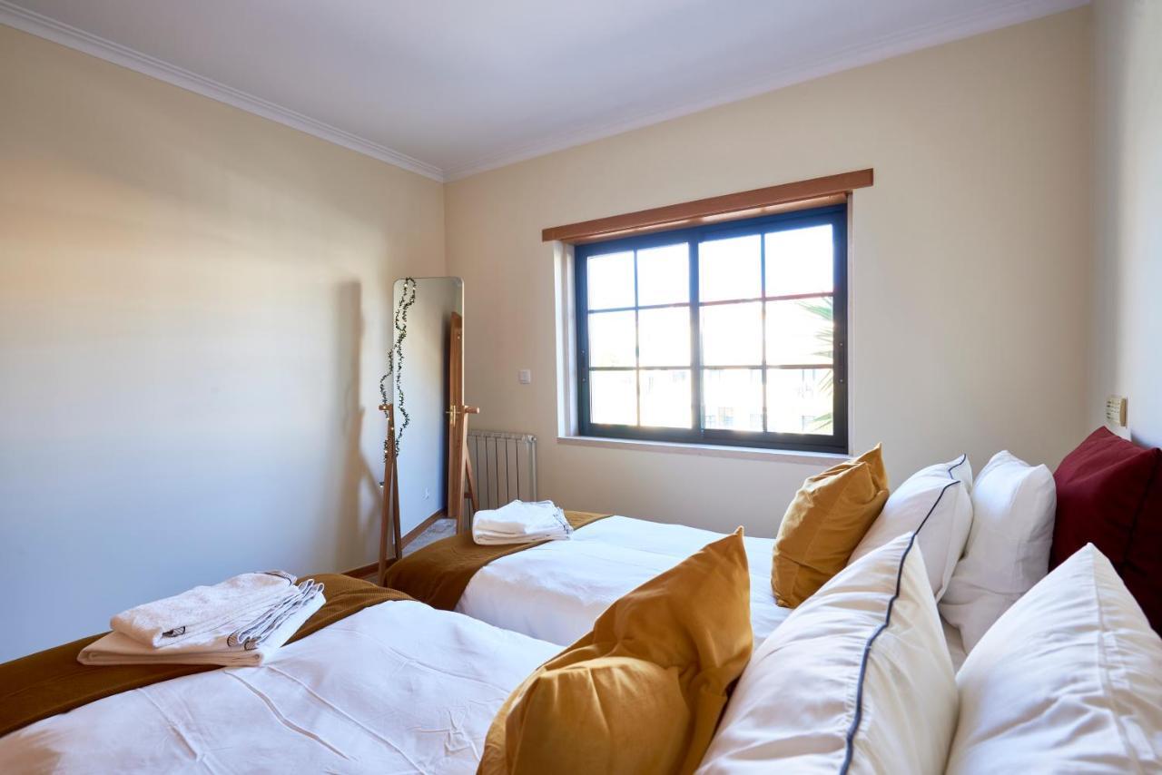 Carcavelos Apartment ภายนอก รูปภาพ